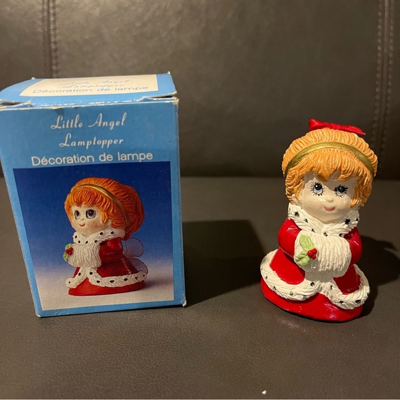 Little angel lamp topper just screws on top of lamp. Or table decor - Picture 1 of 4